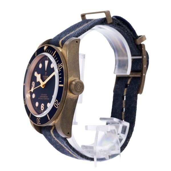 Tudor Black Bay M79250BB-0001